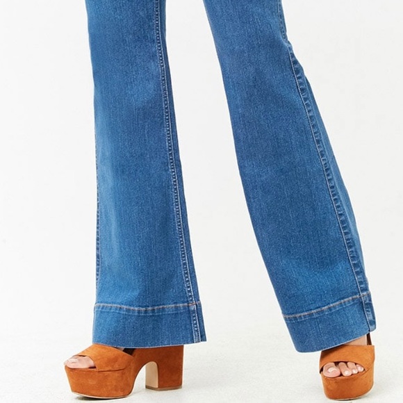 High waisted flare jeans - Picture 7 of 8
